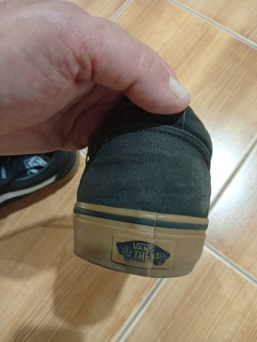 Sapatilhas Vans em bom estado