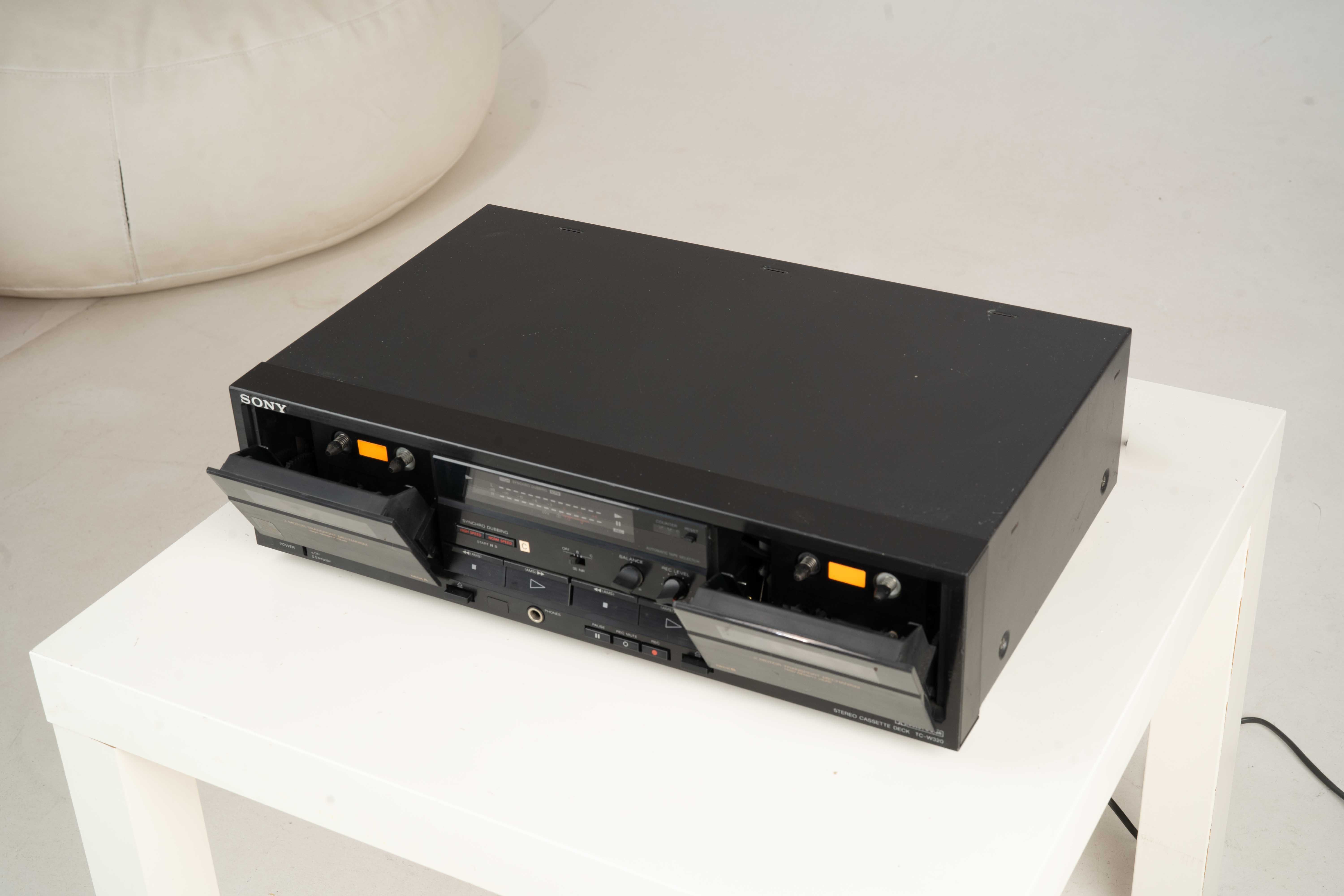 Gravador de Cassetes Sony TC-W320
