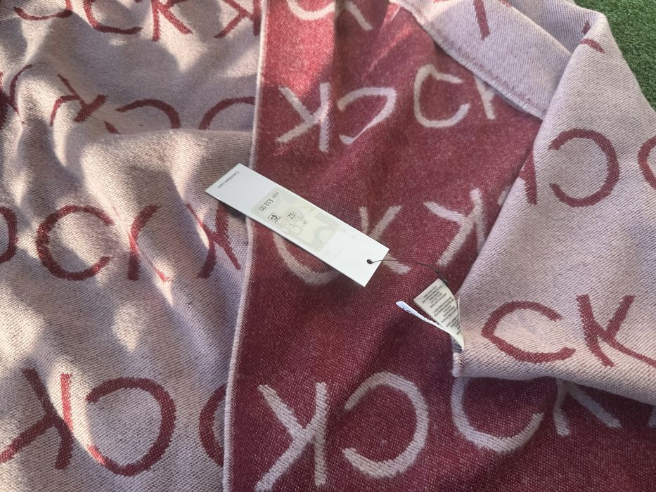 Calvin Klein nowy oryginalny szalik