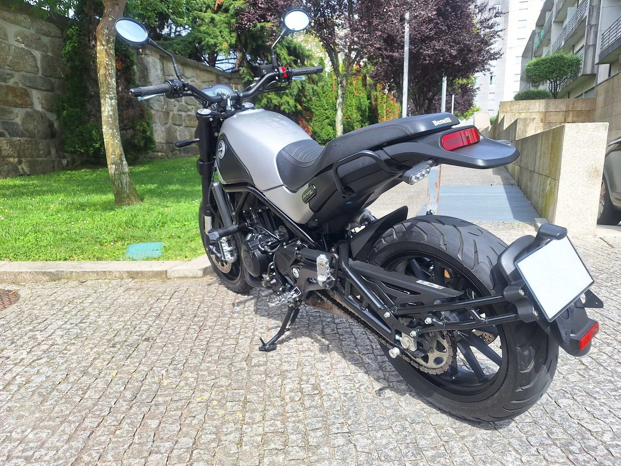 Benelli Leoncino 500