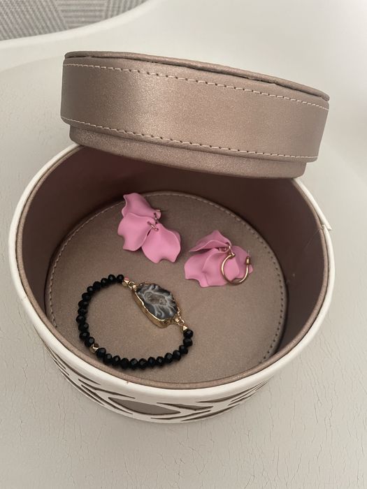 Декоративна коробка скринька для косметики, прикрас та ін