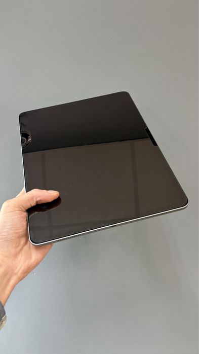 iPad Air M3 13” 128gb Wi-Fi Space Gray активований 17.11.25