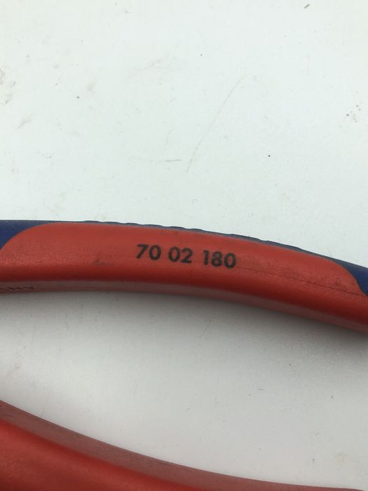 Knipex szczypce tnące boczne