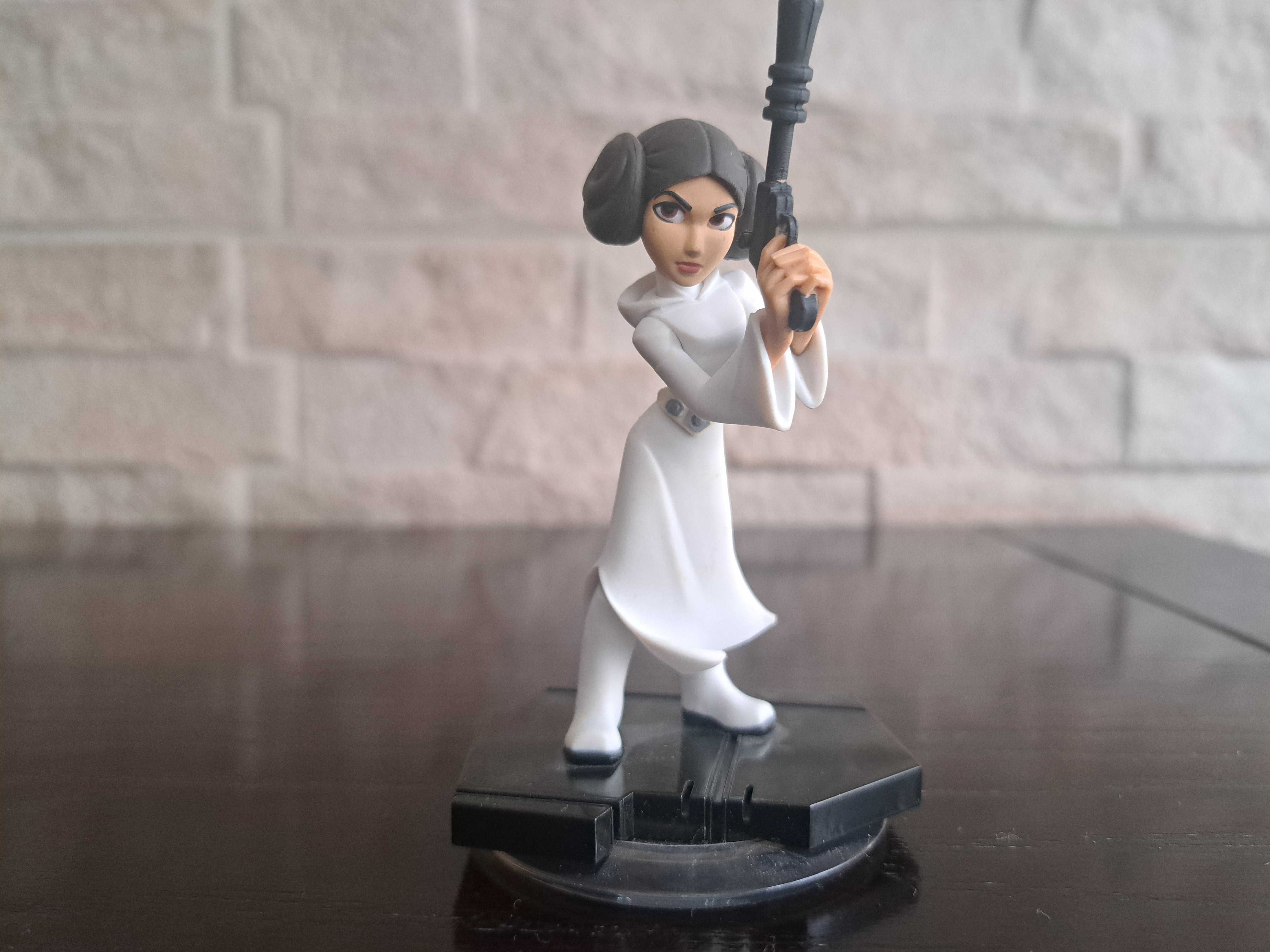 Disney Infinity 3.0 Base + Jogo + Figuras Star Wars - PS4 / PS5