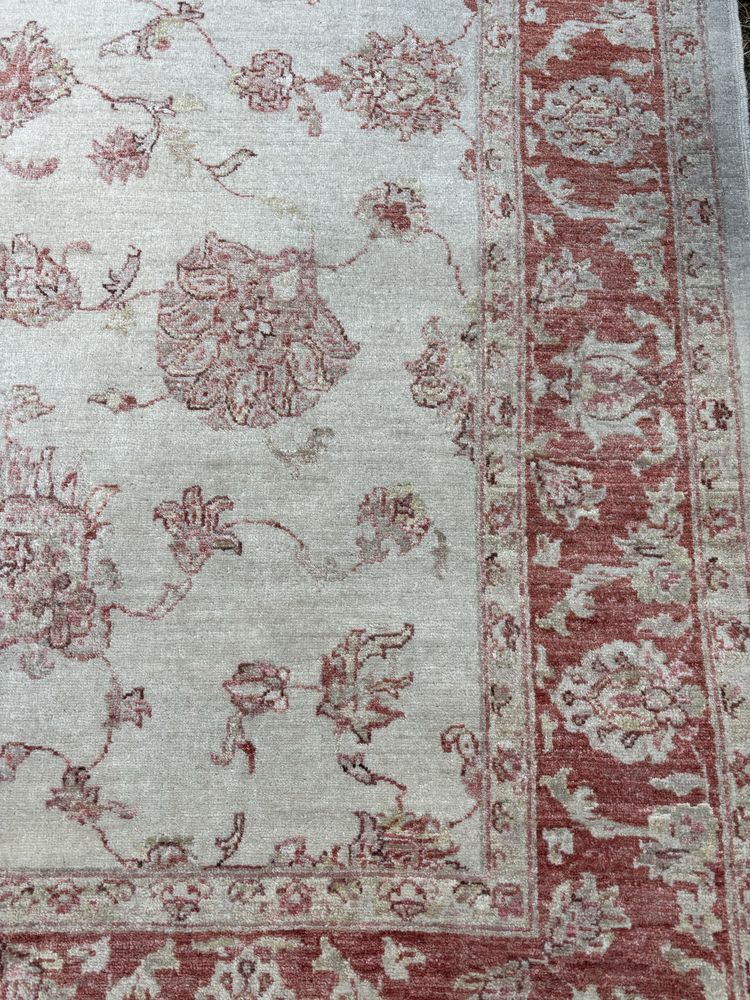 Piekny dywan recznie tkany ziegler 170/230