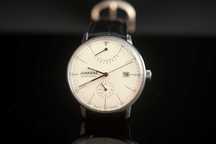 Relógio automático Junkers Bauhaus - um clássico