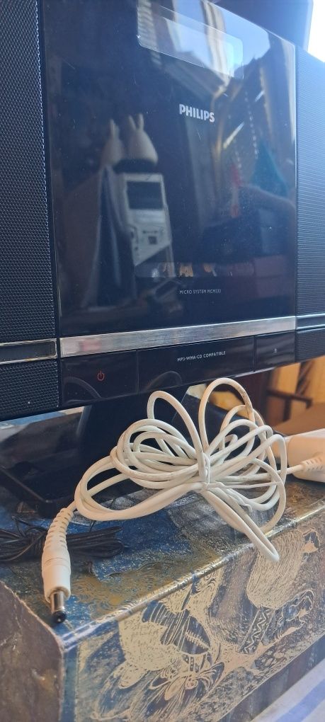 Philips MCM233 Стереосистема с подржкой CD, MP3-CD и USB-Состояние!