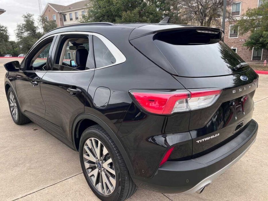 Ford Escape      2020