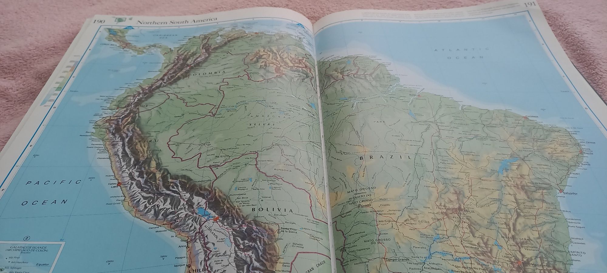 Atlas świata ilustrowany