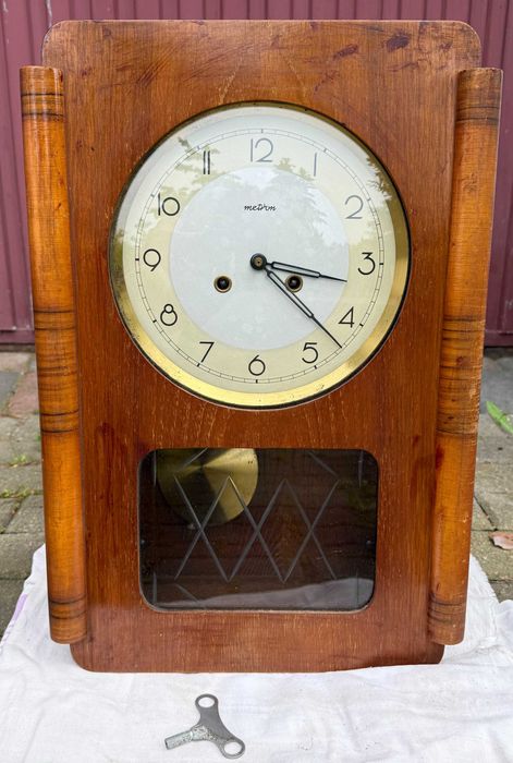 Zegar scienny z wahadlem-Metron