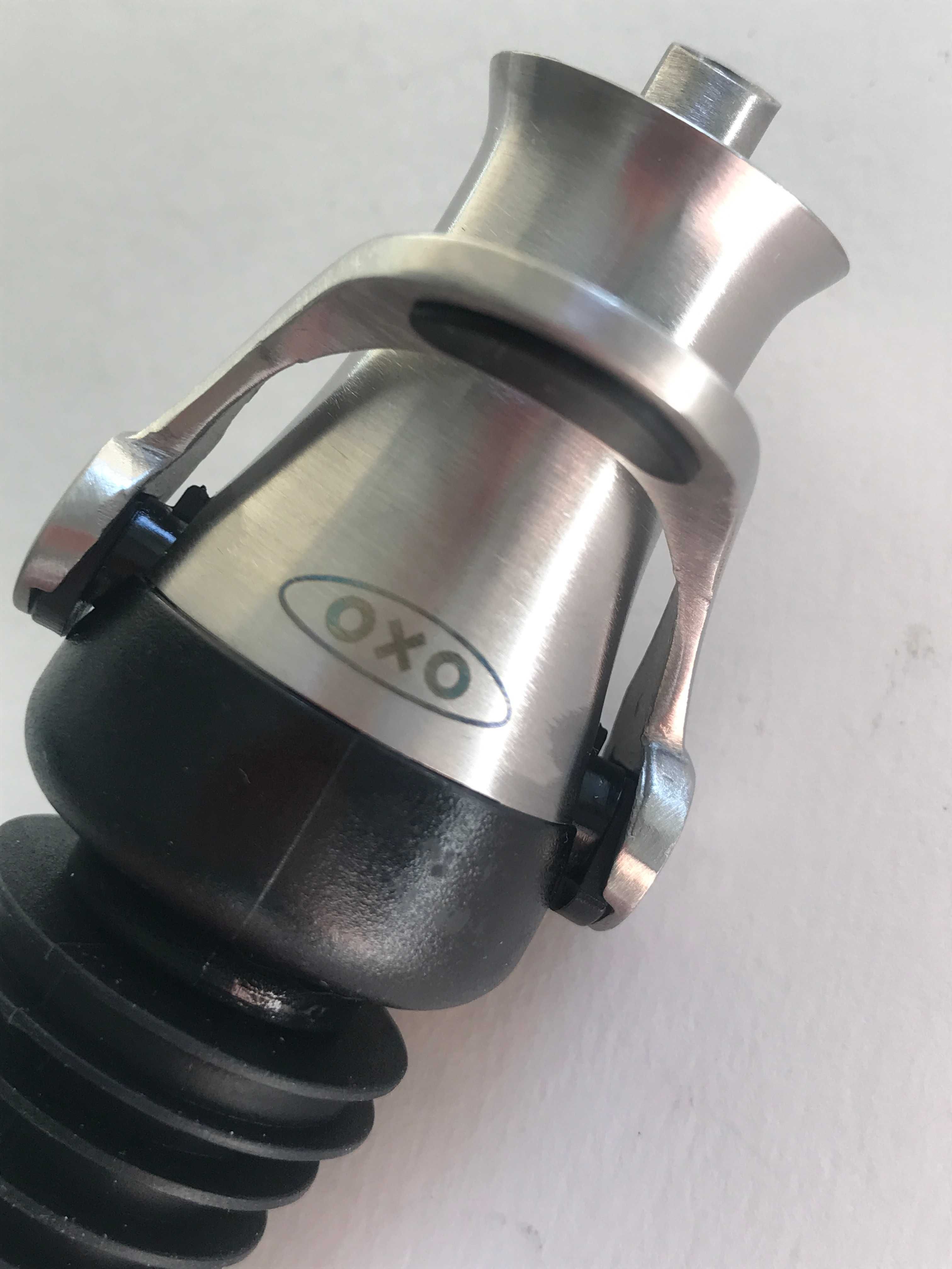 Doseador Oxo & Pourer para azeite