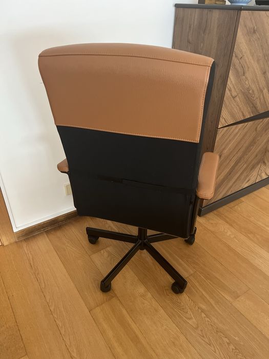 Cadeira Ikea nova