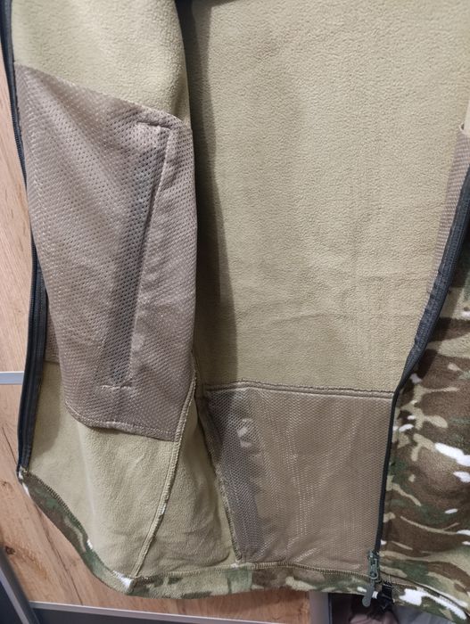 Мультикам Флисова кофта Нова