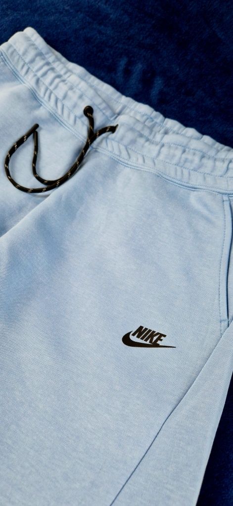 Nike Tech Fleece Spodnie Dresy Niebieskie L