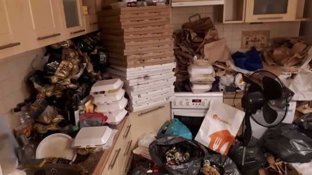 Wywóz starych mebli, kanap, agd.. Likwidacja mieszkań, piwnic,strychów