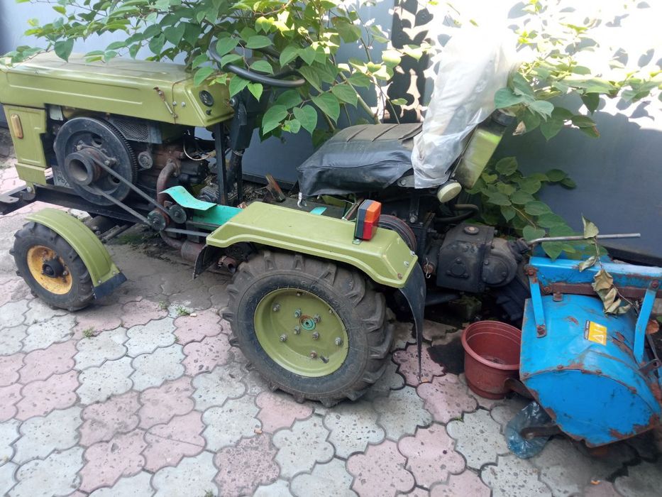 Міні тракторець для с/г робіт