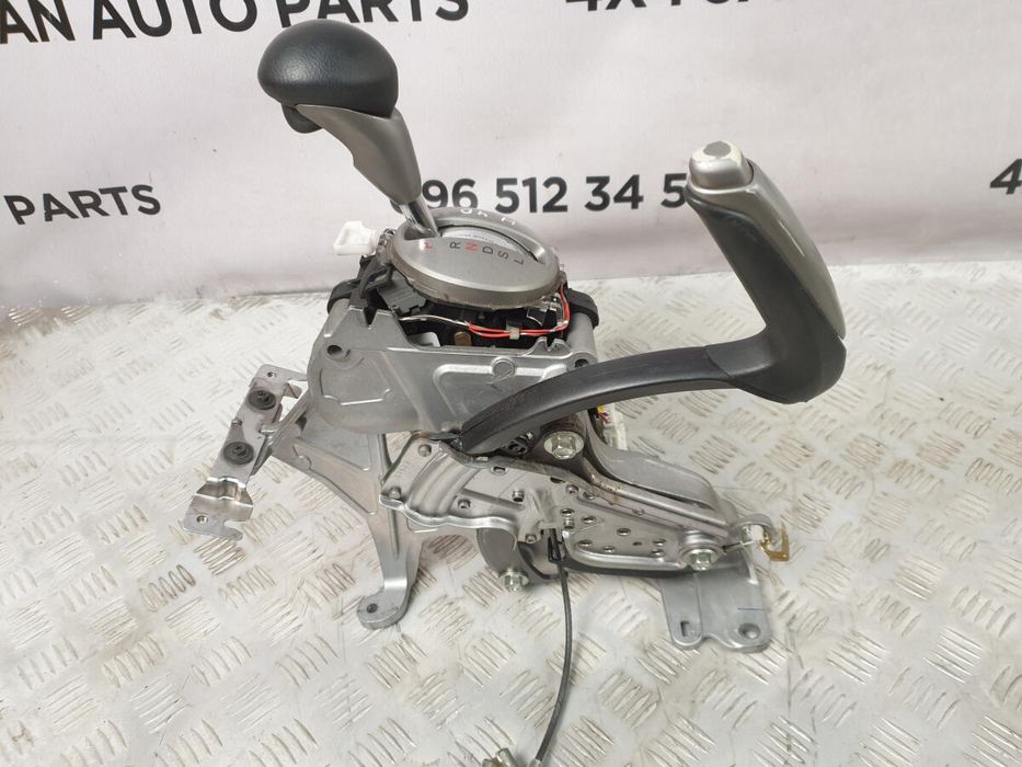 селектор акпп HONDA CIVIC 4D  (2005-2012) 54200SNCA82 разборка