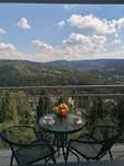 Apartament widokowy z balkonem
