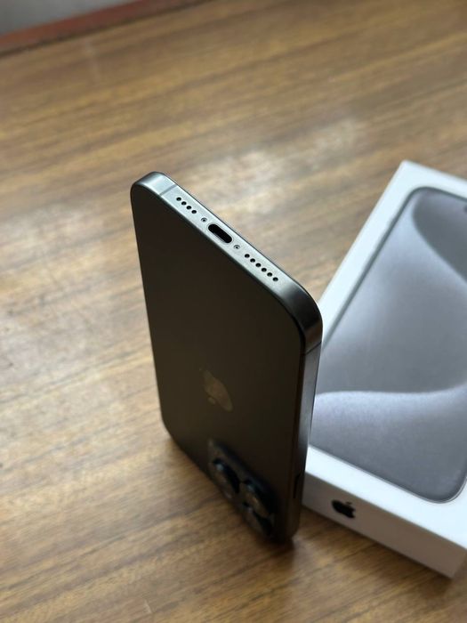 Продам IPhone 15 PRO MAX 256 Neverlock