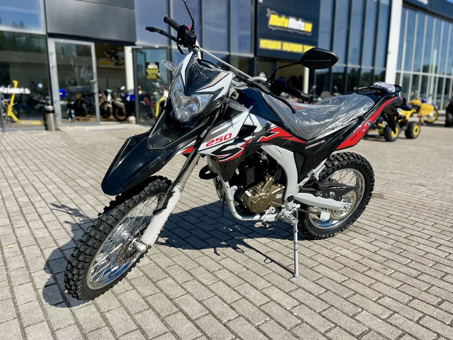 Мотоцикл LONCIN LX 250  SX2 (171)