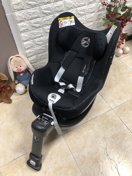Автокрісло Cybex Sirona M2 i-Size Група 0/+1 (0-18 кг)