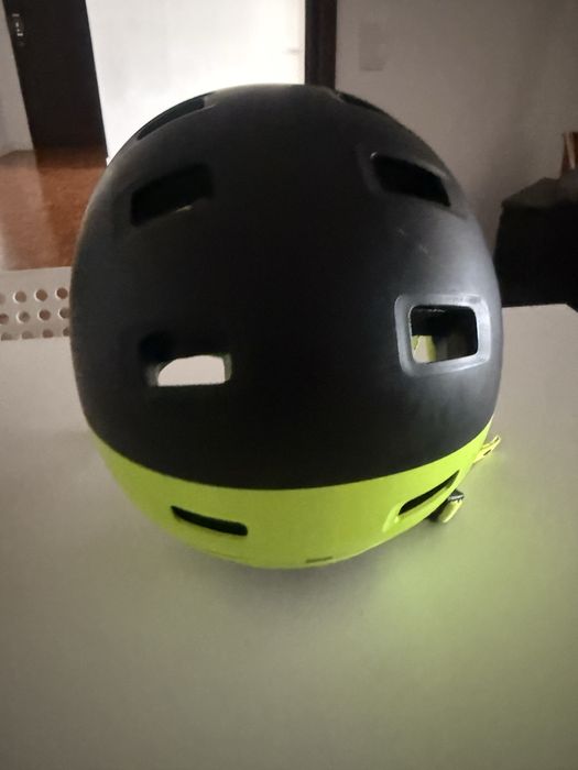 Casco de proteçao (teenage/adulto)