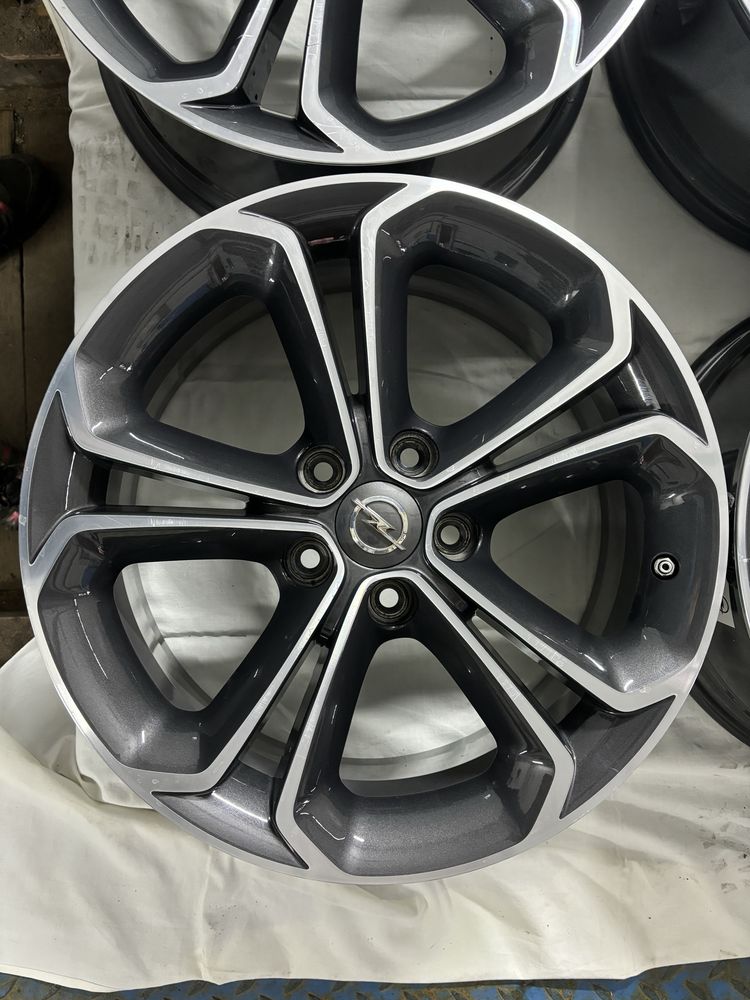 5x110 17 Opel Vectra C Astra H Signum Adam Corsa