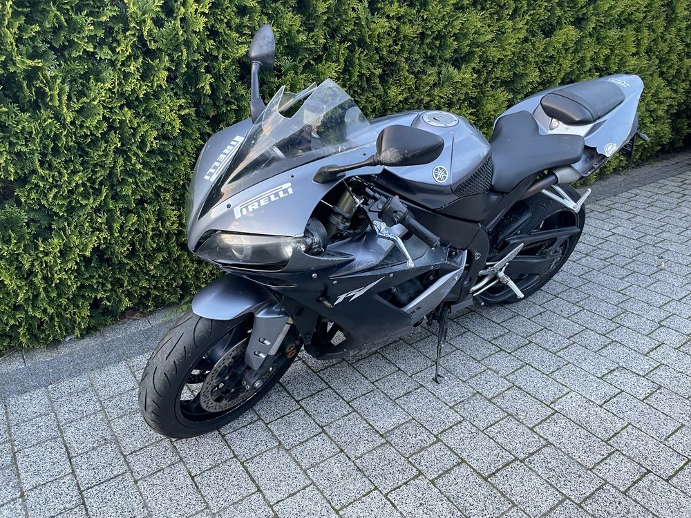 Yamaha R1 RN12 2006