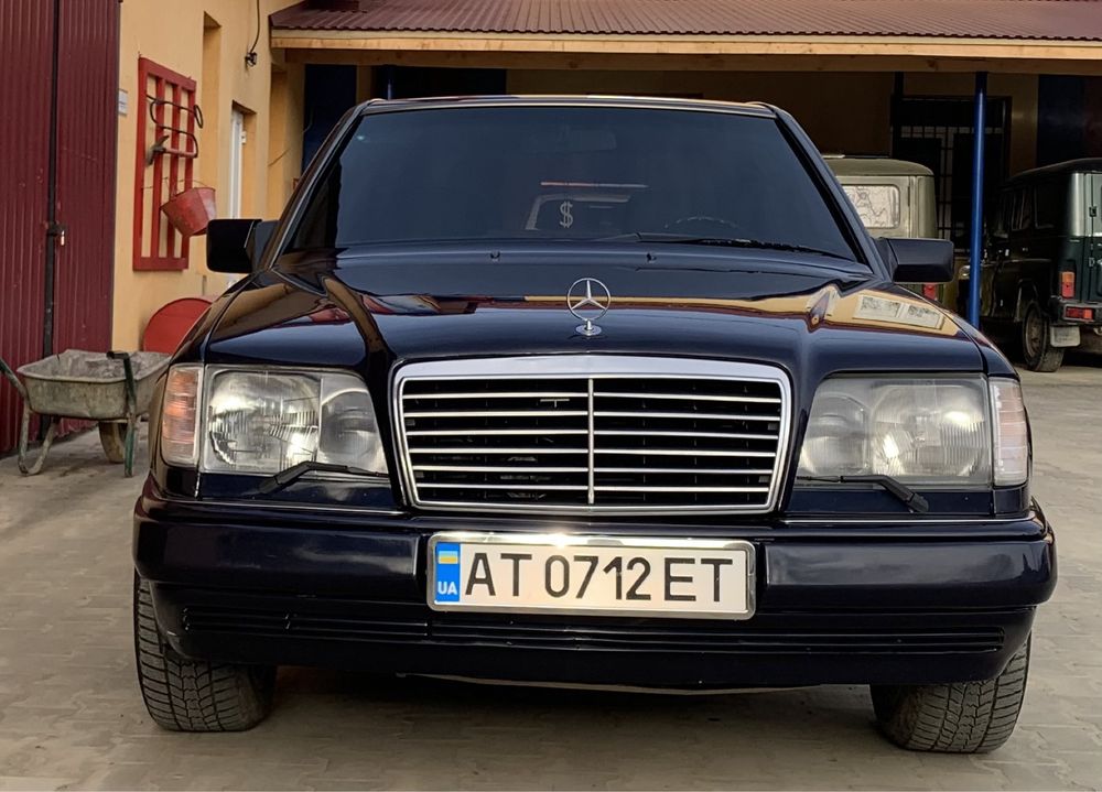 Мерседес W124 1995 р. 2.2 бенз.