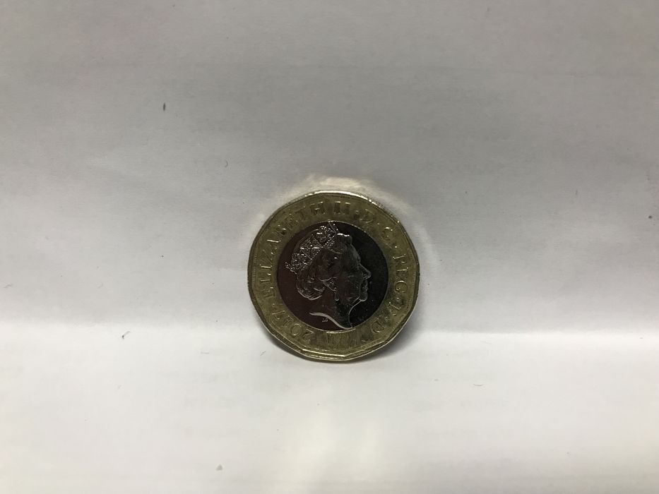 Libra inglesa rainha isabel II