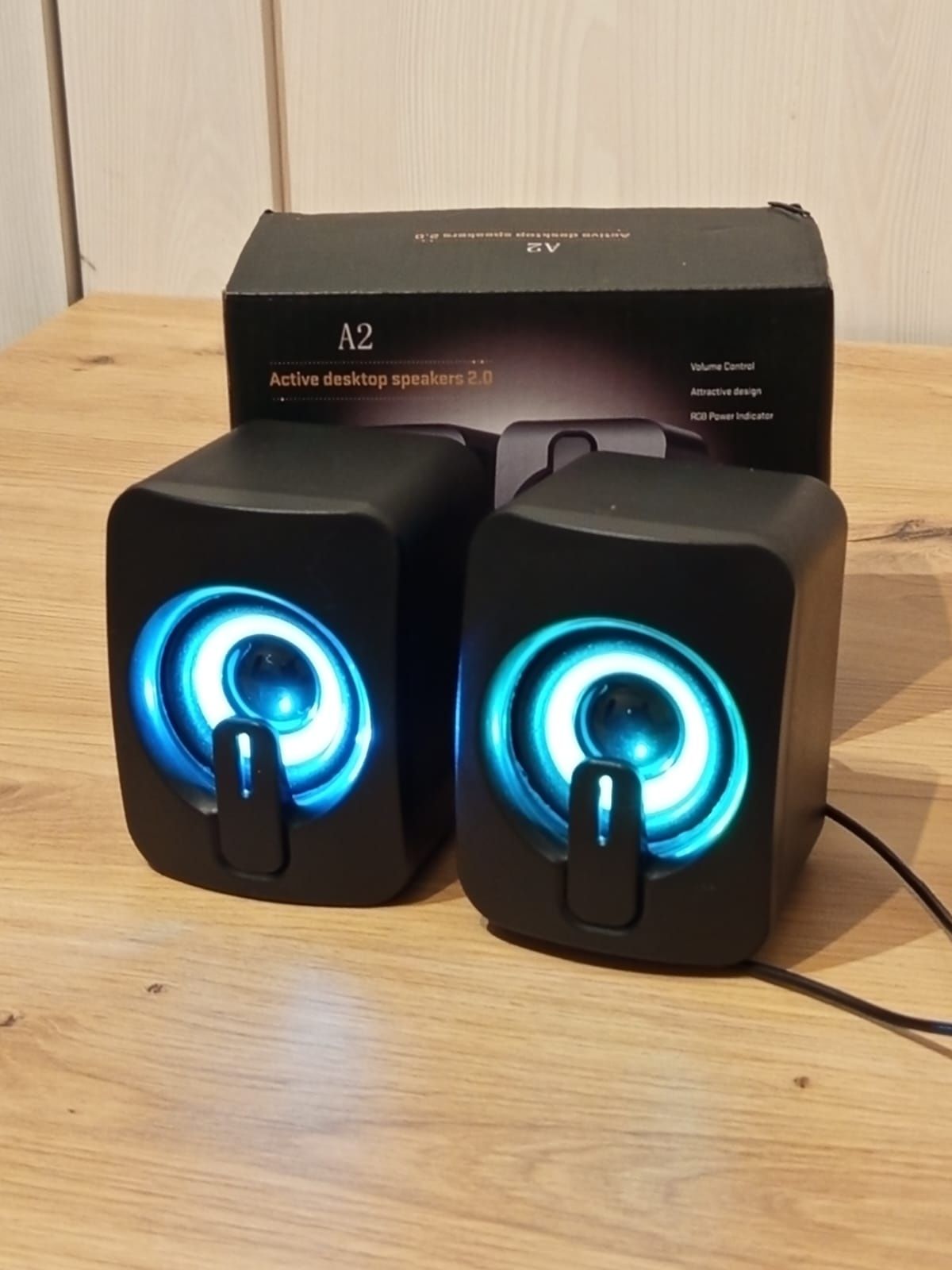 Nowe głośniki A2 2.0 z podświetleniem RGB