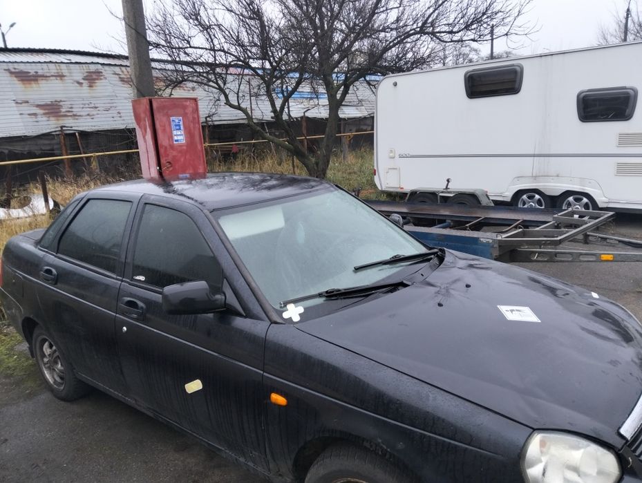 Продам Ладу Приору 1.6 гниловати