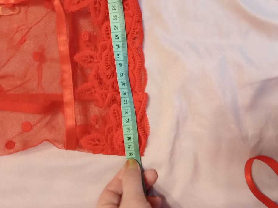 Komplet czerwonej bielizny. Nowy