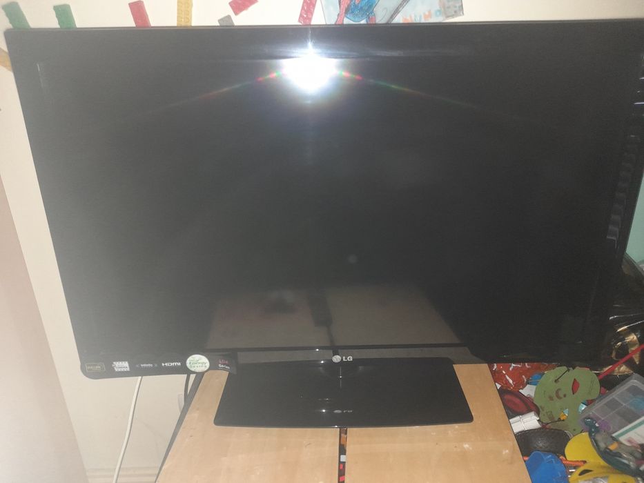 Vendo Tv lg de 42 polegadas