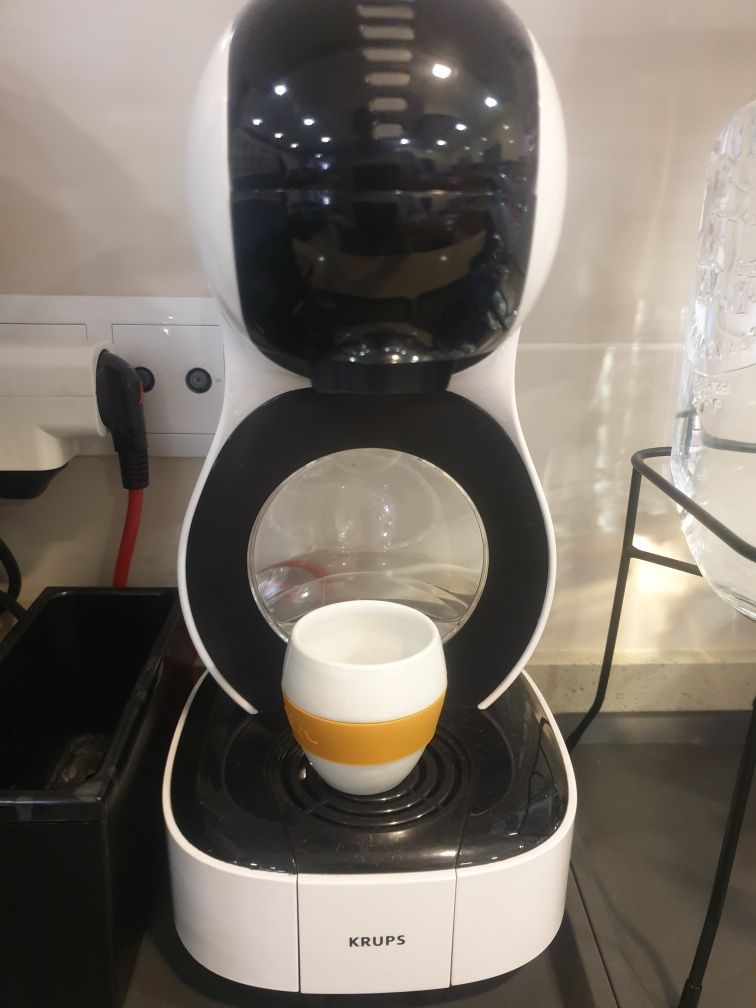 Maquina Dolce Gusto Lumia