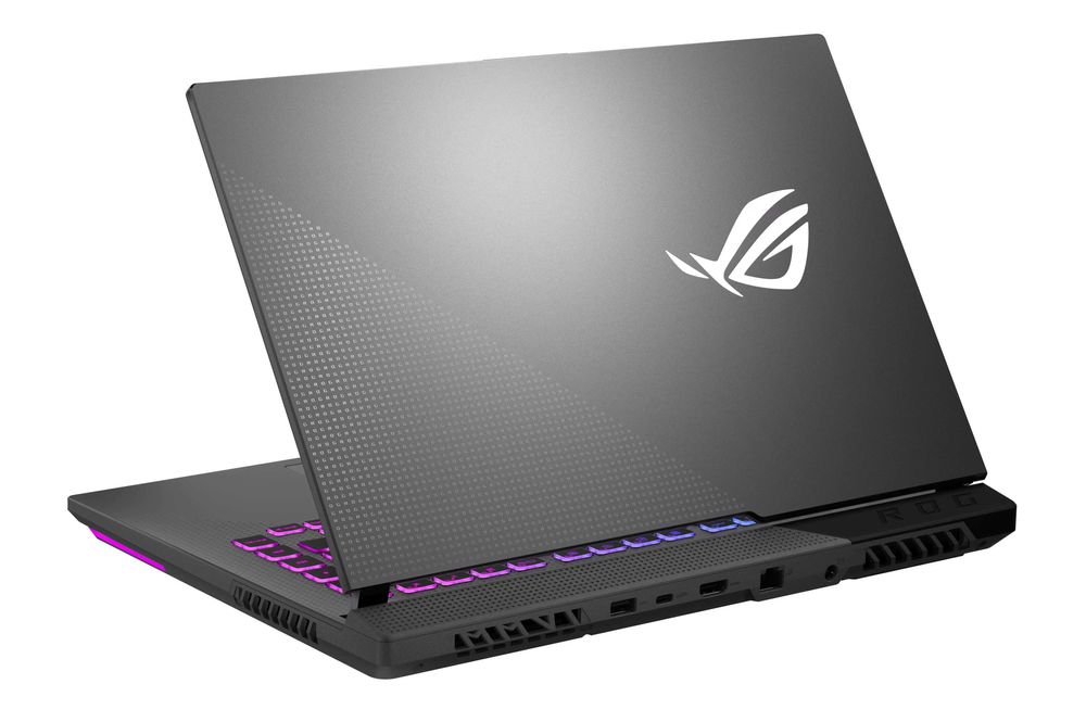 ASUS ROG Strix G15  15,6" 300Hz R7 5800H 16GB RAM 1TB Dysk SSD RTX3070