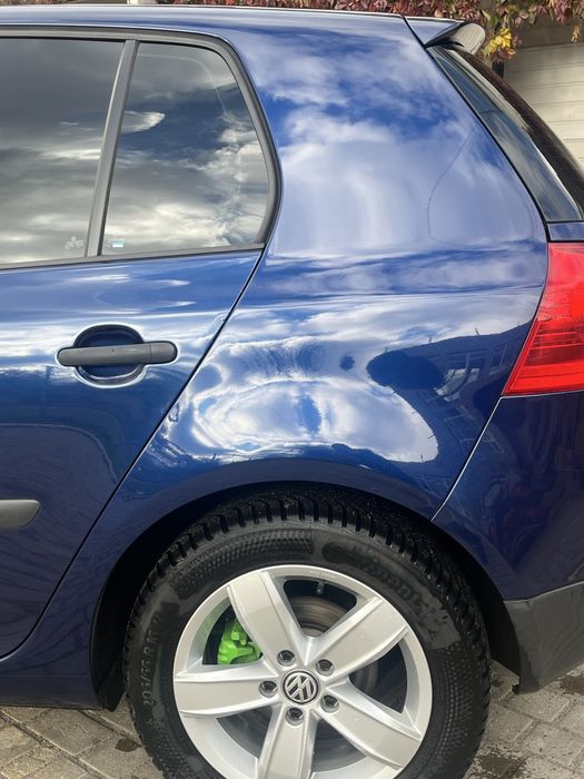 Volkswagen Golf 5 1.4 MPI