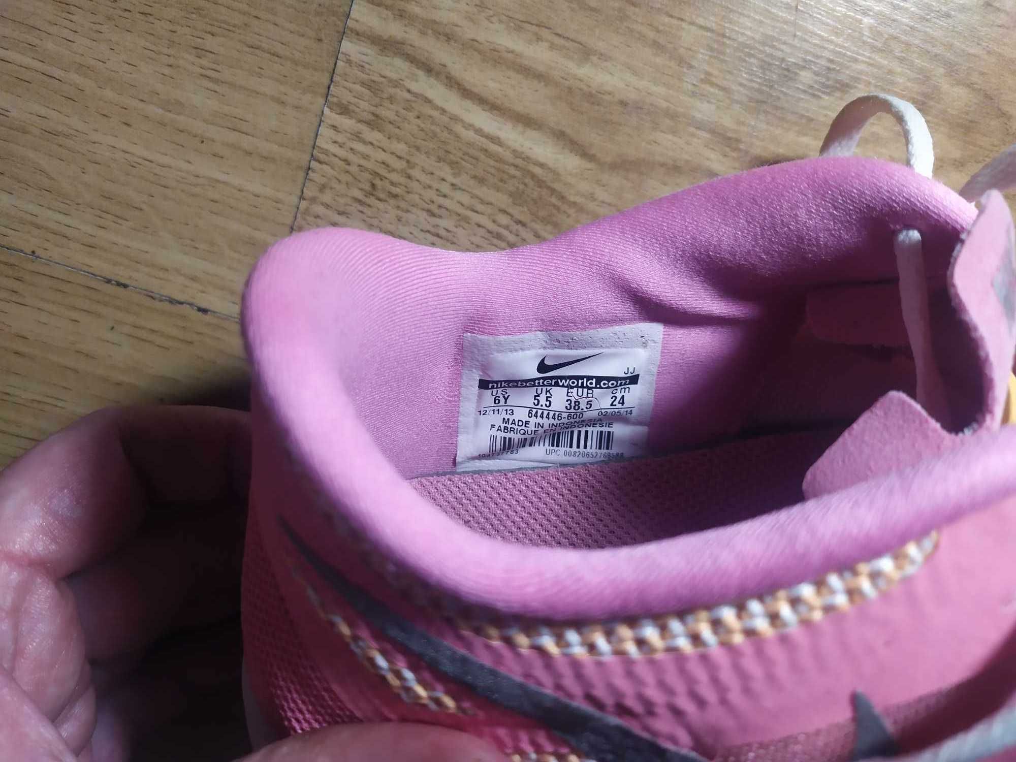 Buty Nike 38,5  24 cm różowe
