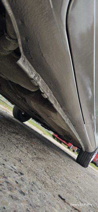 2008r 240tys 1.6HDI klima el.szyby hak