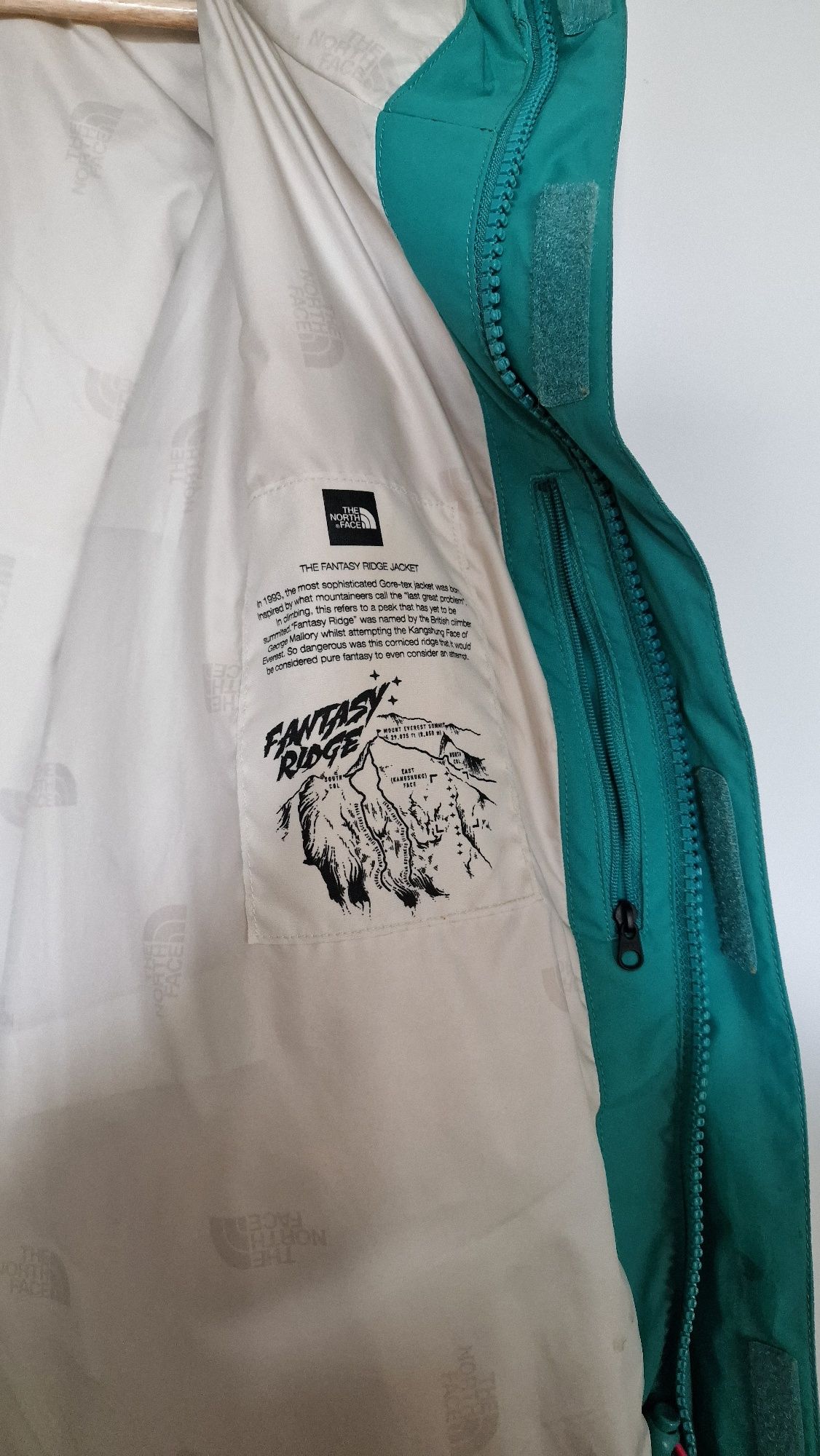 Sprzedam kurtkę the north face fantasy ridge jacket