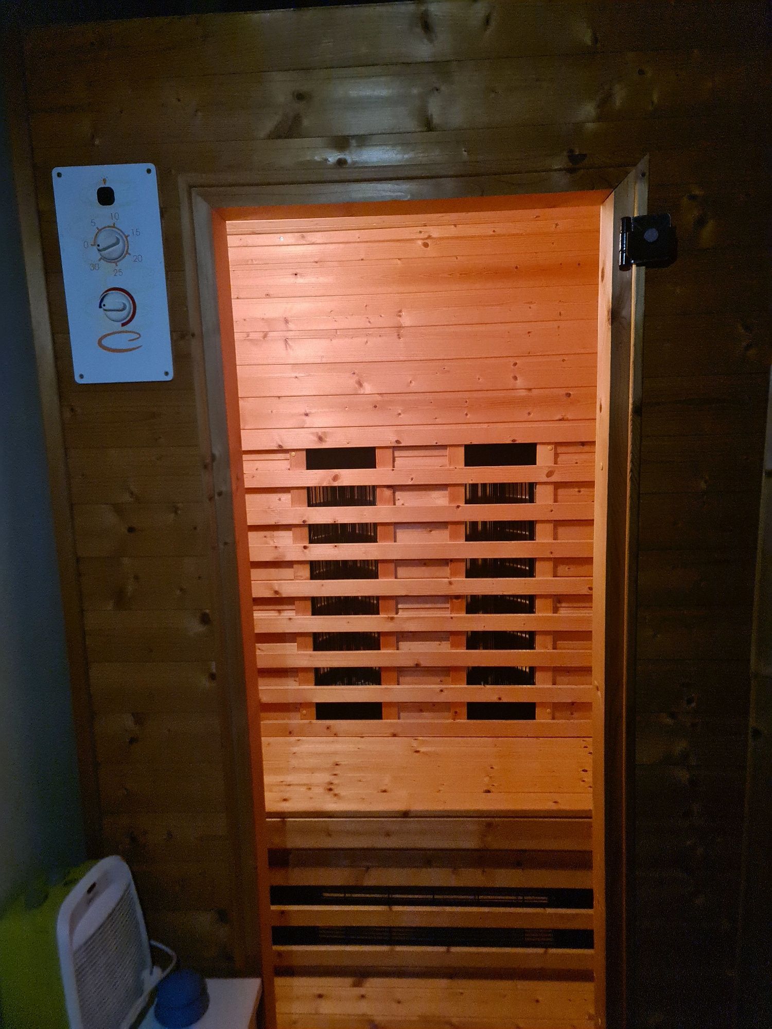 Sauna sucha fińska + sauna infrared 2 sztuki z kabiną prysznicową