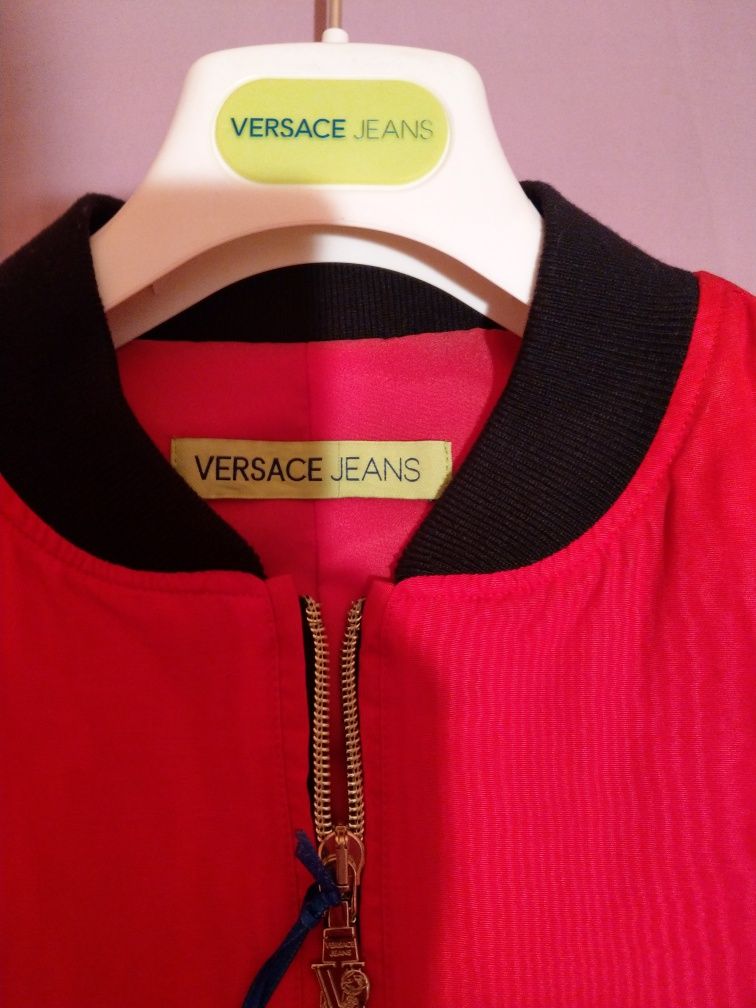 Wyprzedaż: Kurtka bomber damski Versace Jeans.