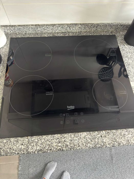 Placa Indução BEKO HII64400 AT