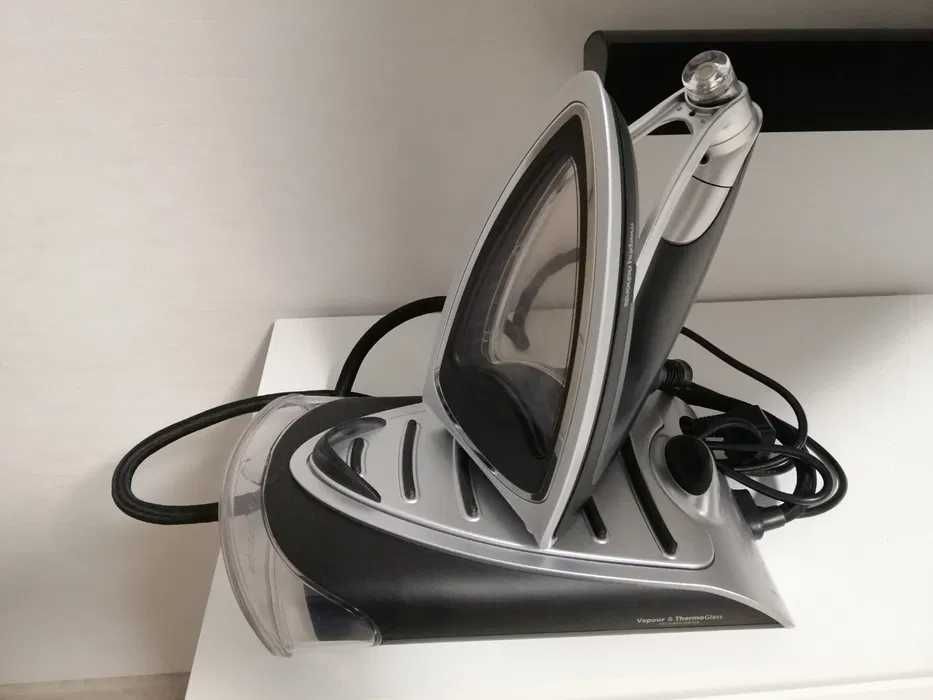 Праска Morphy Richards Redefine ATOMiST Vapour Iron (360001)