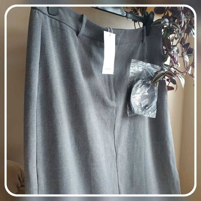 Spódnica szara maxi z paskiem 40 L reserved