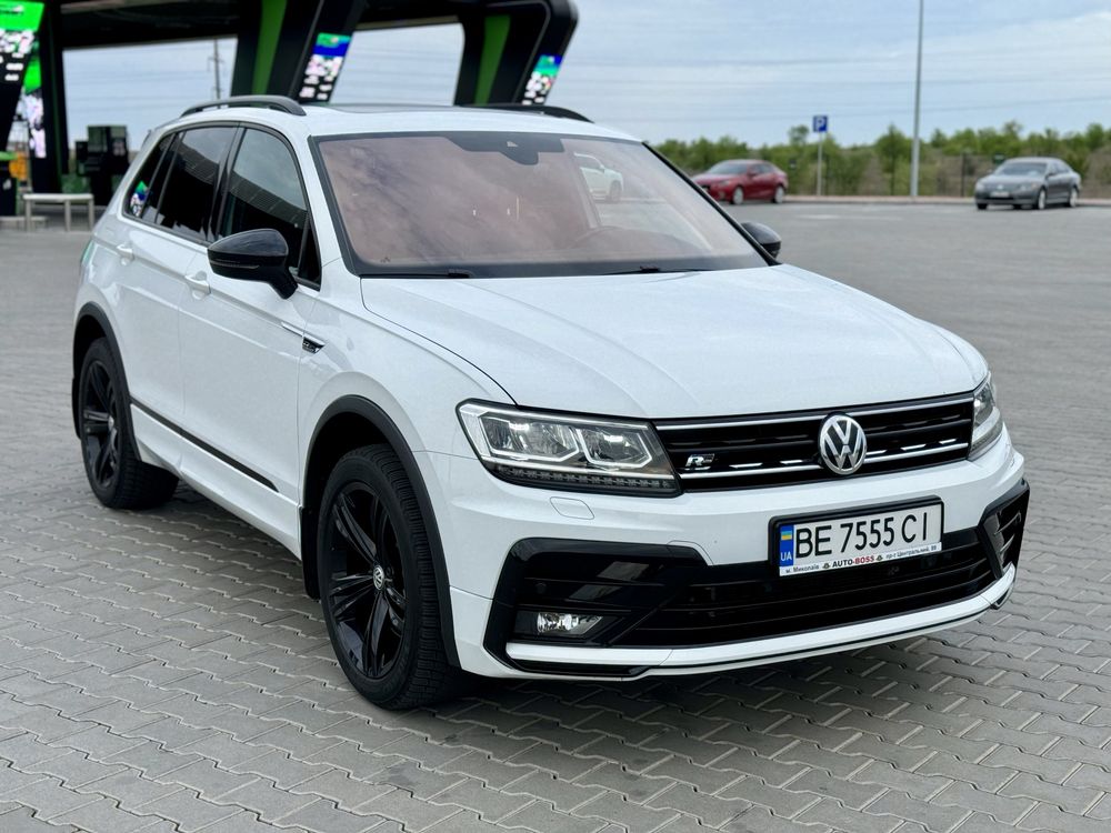 Продам Volkswagen Tiguan R-line 2019 года