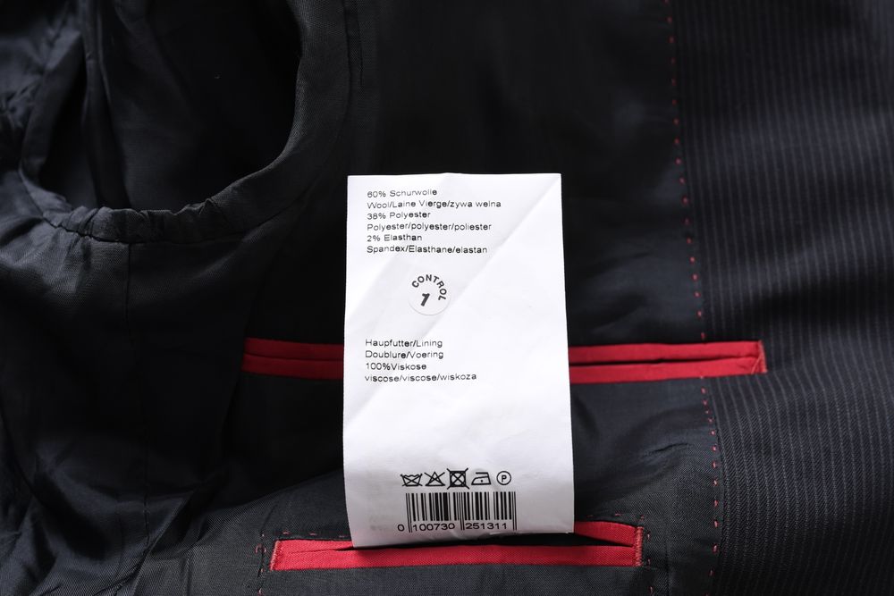 CLUB OF GENTS elegancka czarna marynarka męska w prążek 60% wełna r 46