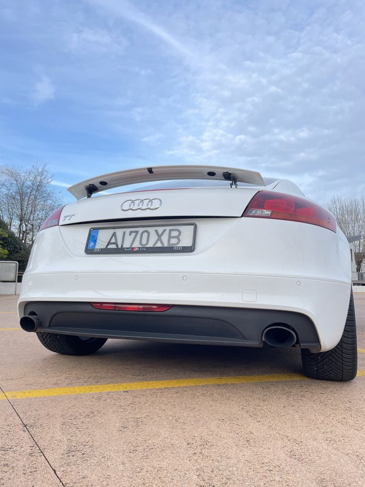 Audi TT TFSI S-Line 2.0 turbo 200cv