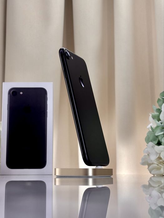 Рідкість: Практично Новий iPhone 7 2019 Neverlock (Магазин Гарантія)
