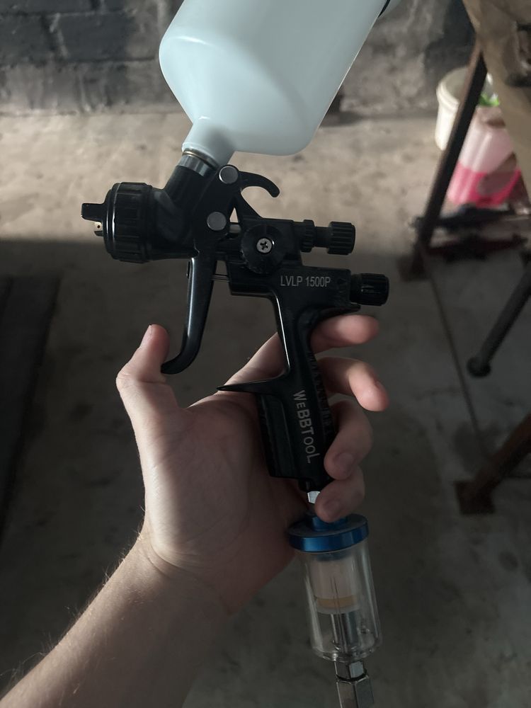 Краскопульт intertool pt0102 с регулятором давления